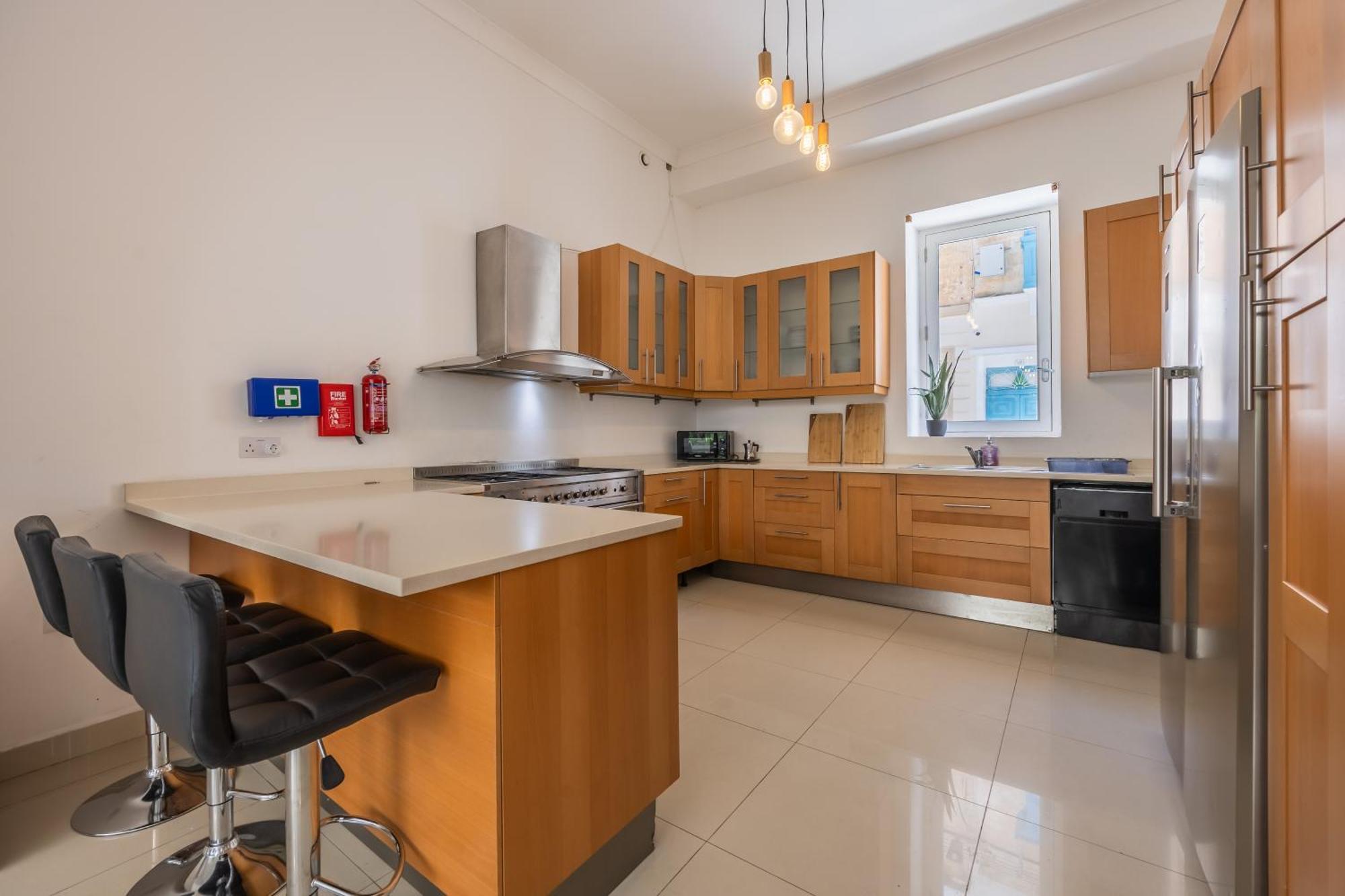 Hard To Come By - Modern & Huge House In Sliema Exterior foto